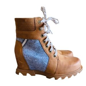Sorel Joan of Arc Wedge III Lexie Lug Boot 9.5